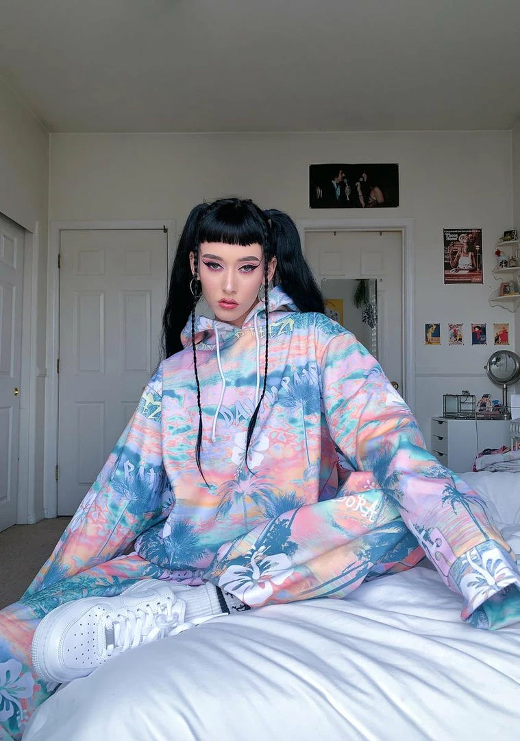 Cheapest ⭐ Jaded London Paradise Print Oversized Hoodie ⭐ 6 Jaded London Paradise Print Oversized Hoodie