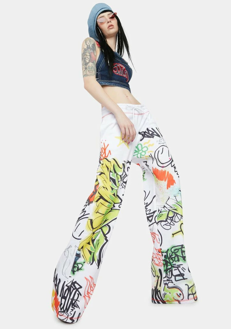 Top 10 π₯ Jaded London Doodle Graffiti Print Wide Leg Sweatpants π 4 Jaded London Doodle Graffiti Print Wide Leg Sweatpants